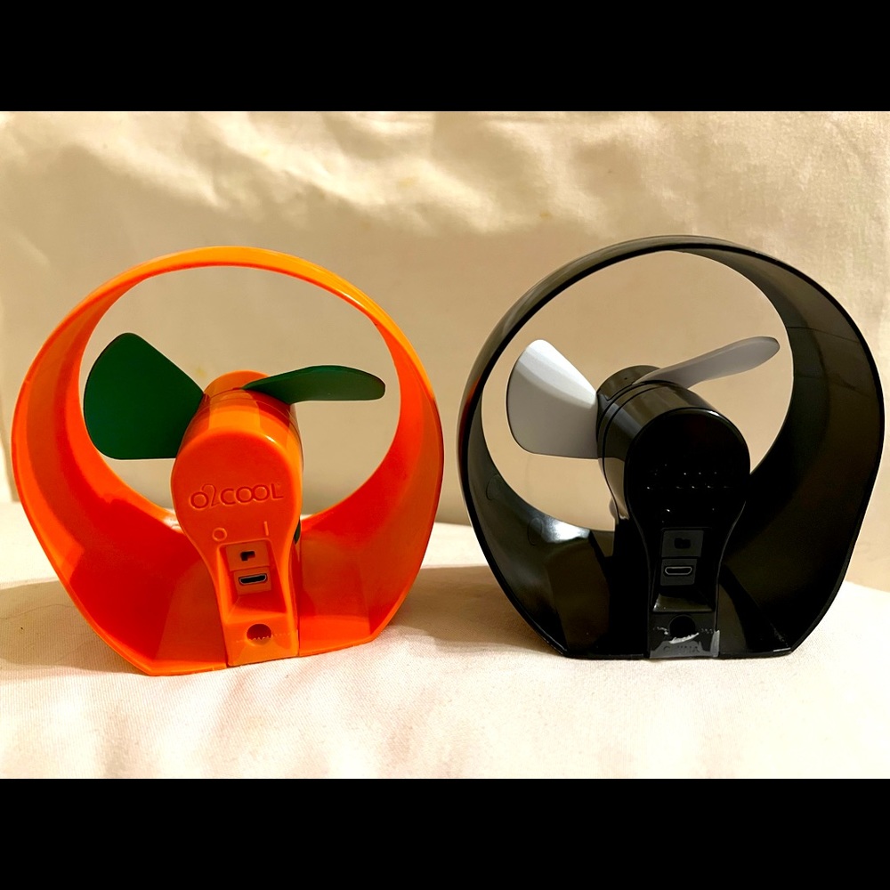 Mini portable fan.4” - Picture 2 of 4